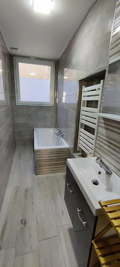 Appartement En Centre Ville Thonon-les-Bains Apartment
